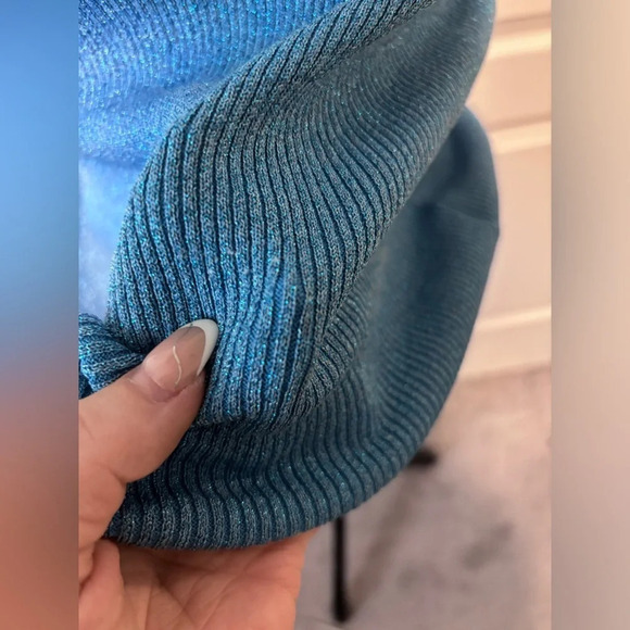 Vintage | Nygard Collection | Blue Sparkly Sleeveless Turtle Neck | Size M - Picture 10 of 10